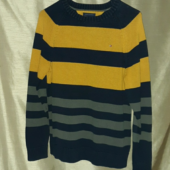 Tommy Hilfiger Other - Tommy Hilfiger Sweater